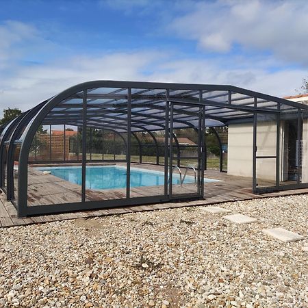 Maison Avec Piscine Privee, Proche Plage Avrille  Экстерьер фото